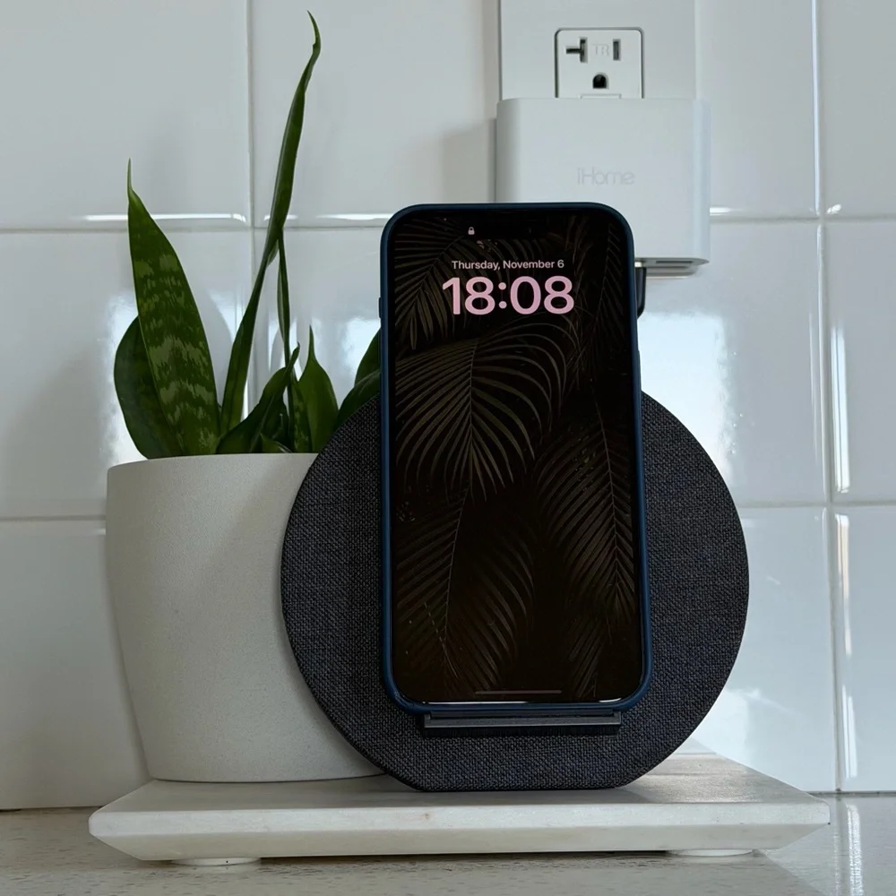 Native Union Dock Wireless Charger
